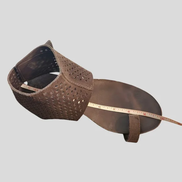 Pedro Garcia Venus Perforated Ankle Cuff Sandals - Picture 8 of 9